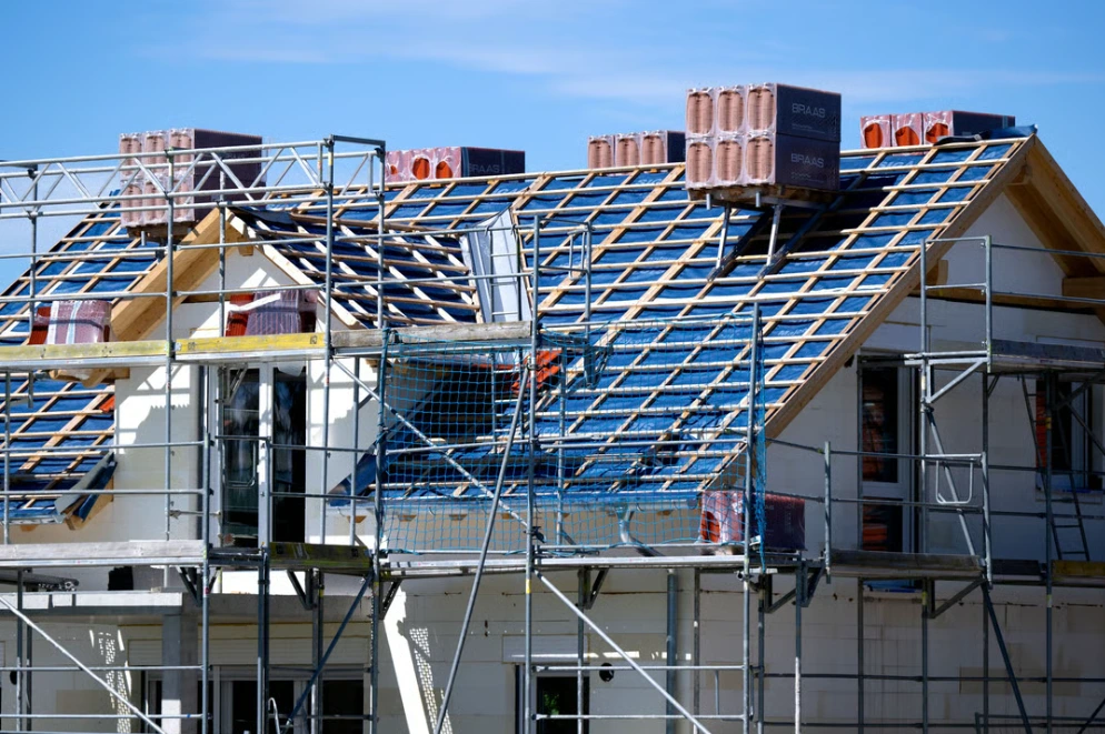 Neubauförderung mit 800 Millionen Euro – voraussichtlich ab 15. Dezember 2025 verfügbar