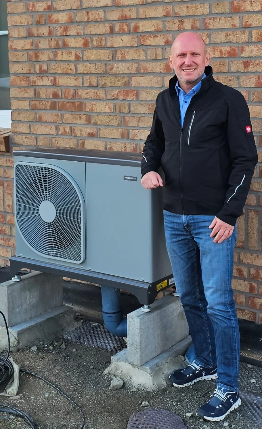 Jörg Schäfer an Wärmepumpe